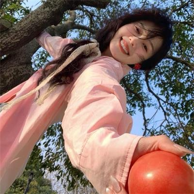 这女孩